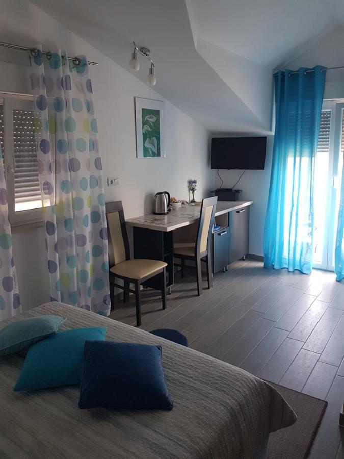 Gabi Rooms & Studio Apartment Lozovac Zewnętrze zdjęcie