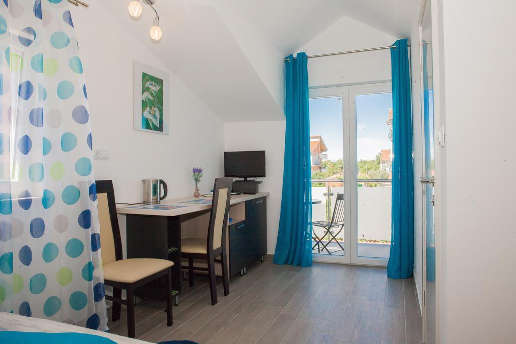 Gabi Rooms & Studio Apartment Lozovac Pokój zdjęcie
